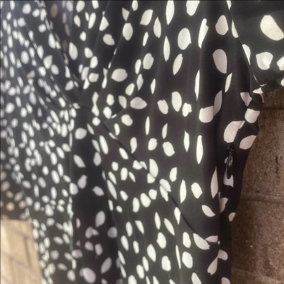 Ann Taylor LOFT Dress - Picture 4 of 5